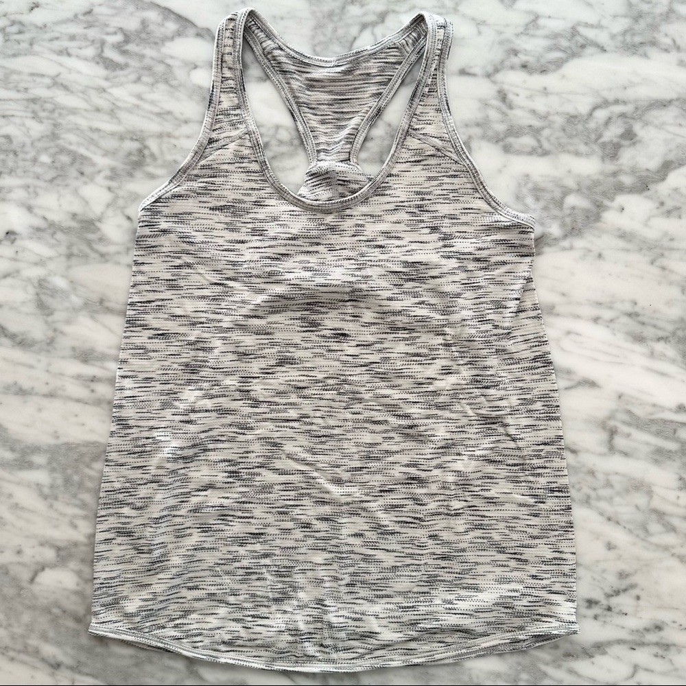Lululemon Essential Tank - size 2